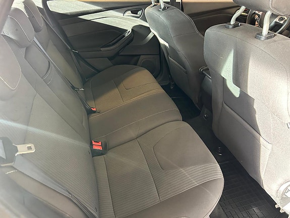 Ford Focus 14 of 17
