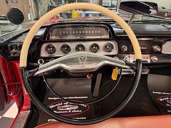Dodge Custom Royal 19 of 24