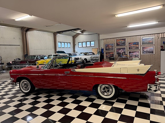 Dodge Custom Royal 12 of 24