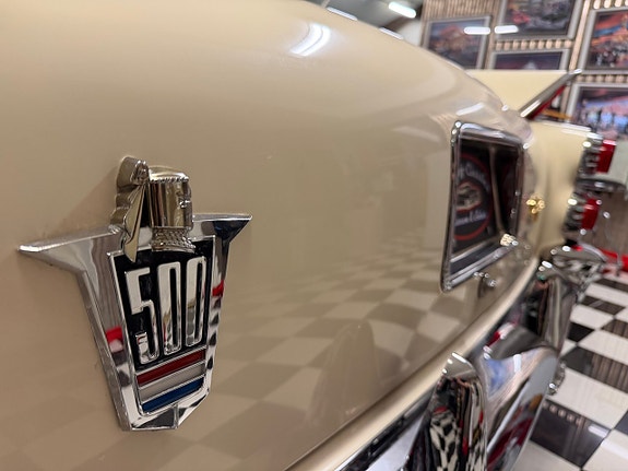 Dodge Custom Royal 9 of 24