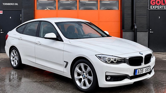 BMW 320d 2 of 6