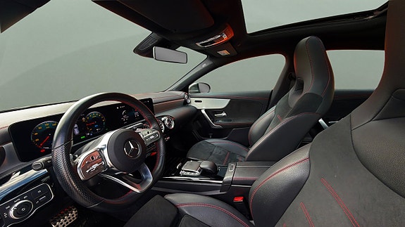 Mercedes-Benz CLA250 e 9 of 30