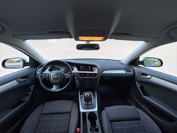 Audi A4 8 of 12
