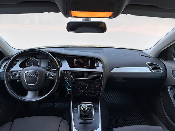 Audi A4 9 of 12