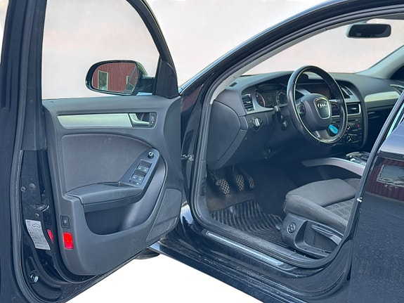 Audi A4 6 of 12