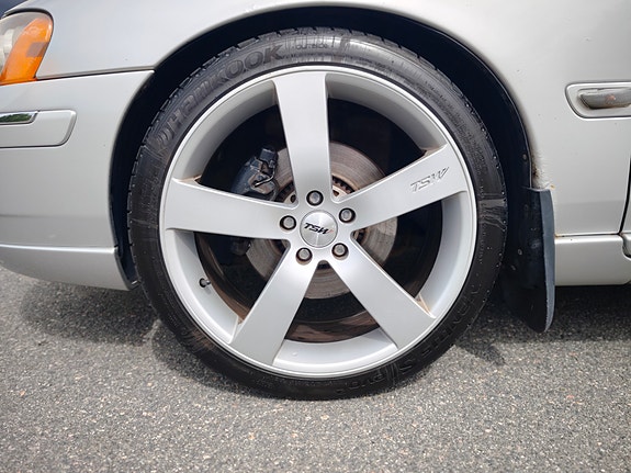 Volvo V70 5 of 7