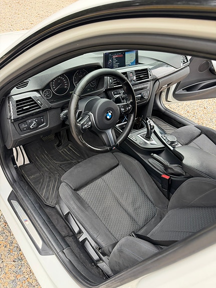 BMW 320d 6 of 14