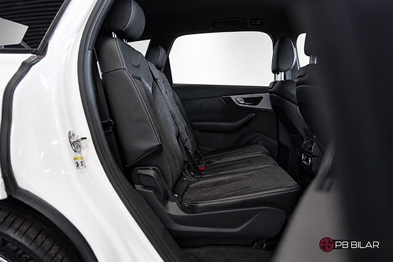 Audi Q7 16 of 27