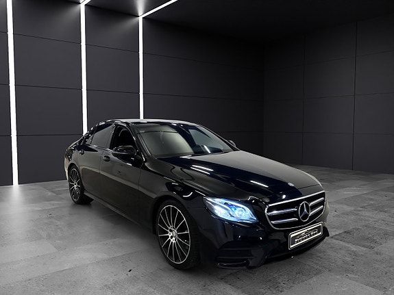Mercedes-Benz E220 d 3 of 28