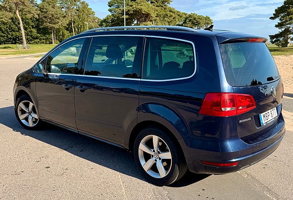Volkswagen Sharan 3 of 13