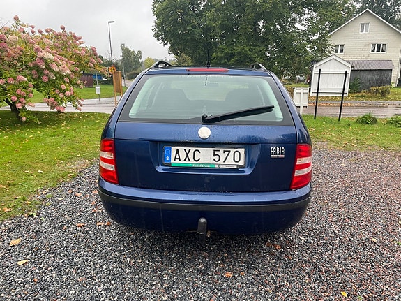 Skoda Fabia 6 of 10
