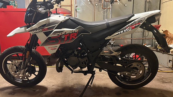 Super Moto KSR moto TR 50 SM 4 of 5