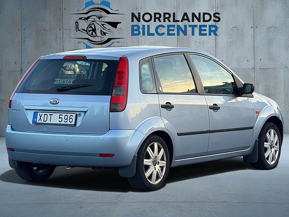 Ford Fiesta 4 of 12