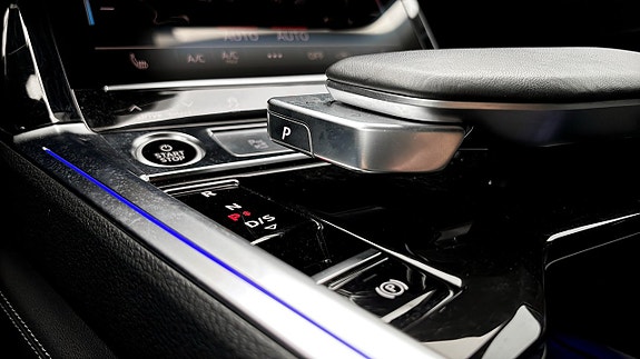 Audi Q8 e-tron 17 of 18