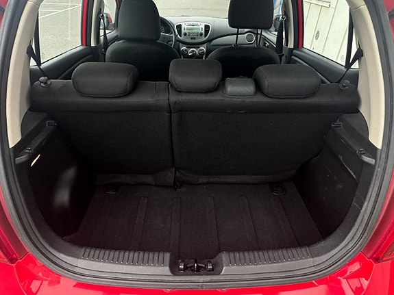 Hyundai i10 13 of 14