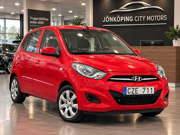 Hyundai i10 4 of 14
