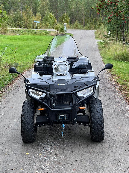 Polaris Sportsman x2 570 Nordic 2 of 6