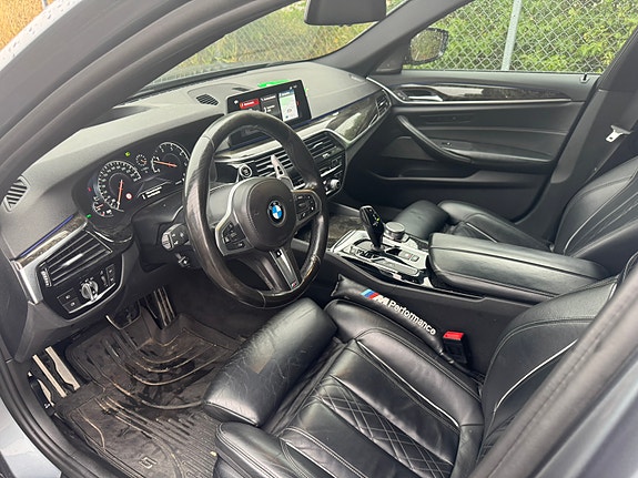BMW 540d 3 of 4