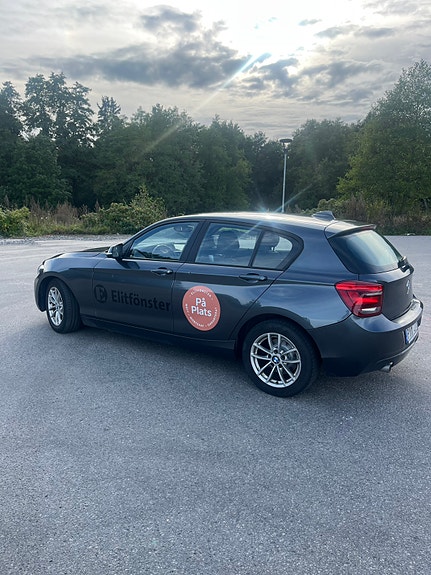 BMW 118d 4 of 8