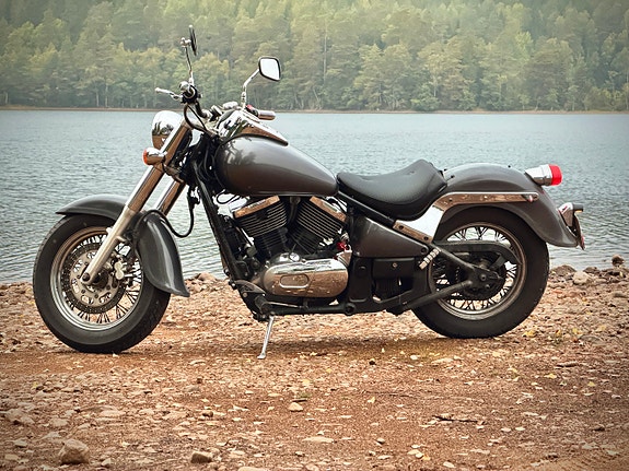 Kawasaki Vulcan 800 2 of 6