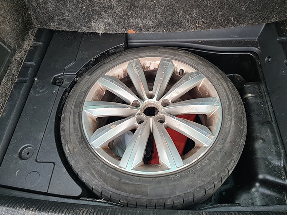 Volkswagen Passat Alltrack 15 of 17