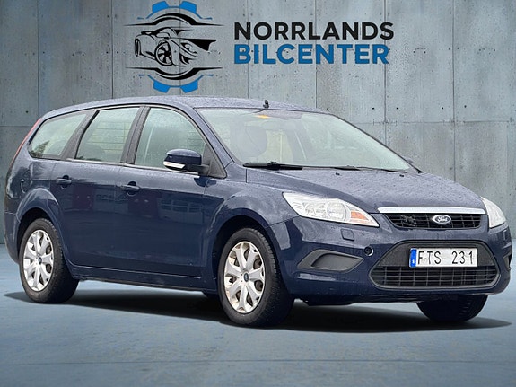 Ford Focus 2 of 11