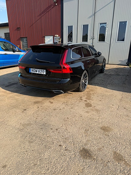 Volvo V90 5 of 8