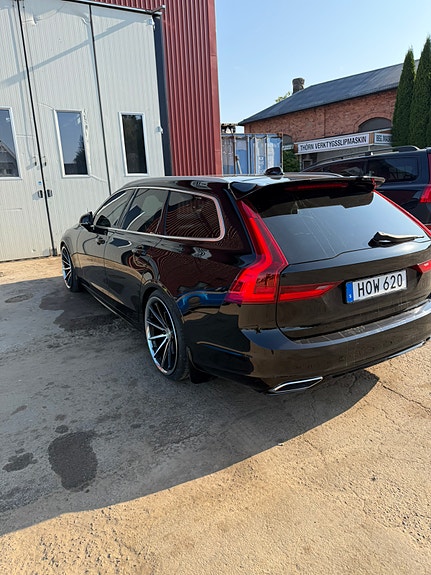 Volvo V90 4 of 8
