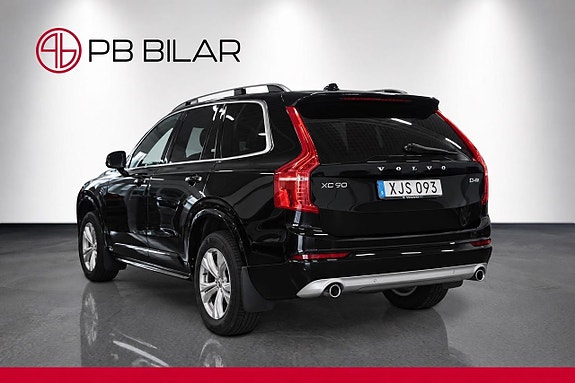 Volvo XC90 4 of 25