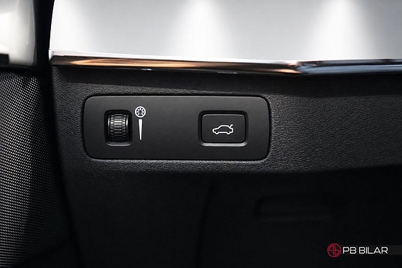 Volvo XC90 24 of 25