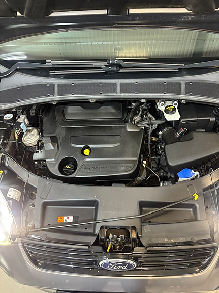 Ford S-MAX 8 of 13