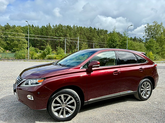 Lexus RX450h 2 of 11