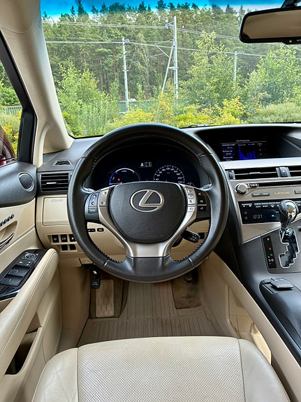 Lexus RX450h 7 of 11