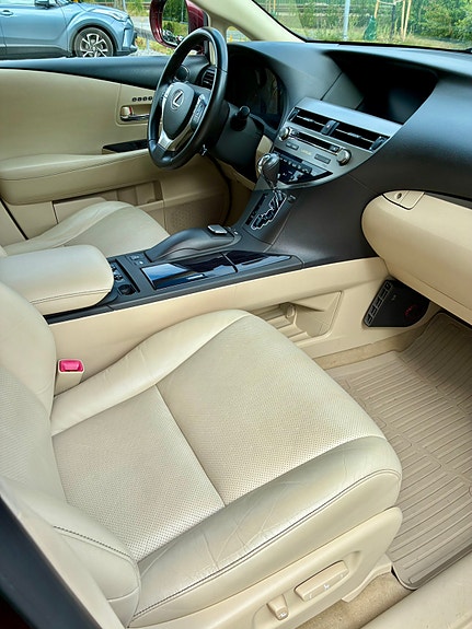 Lexus RX450h 10 of 11