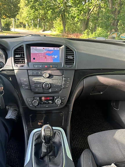 Opel Insignia 4 of 9