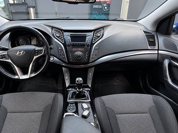 Hyundai i40 8 of 19