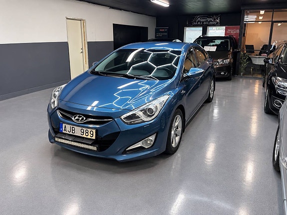 Hyundai i40 2 of 19
