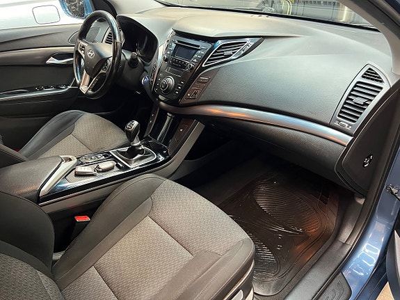 Hyundai i40 9 of 19