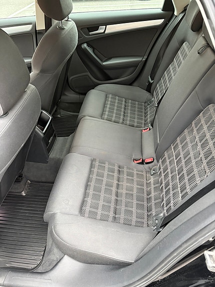 Audi A4 8 of 14