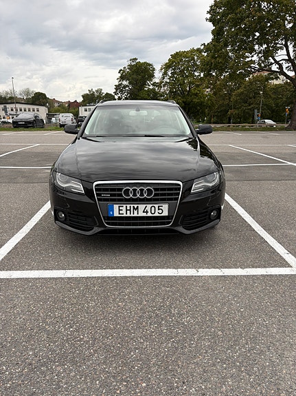 Audi A4 2 of 14