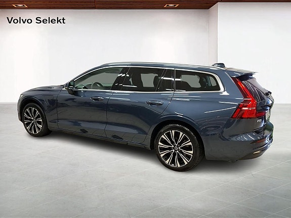 Volvo V60 3 of 14