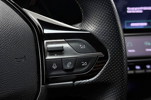 Peugeot 308 19 of 30