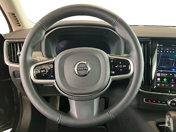 Volvo V90 11 of 16