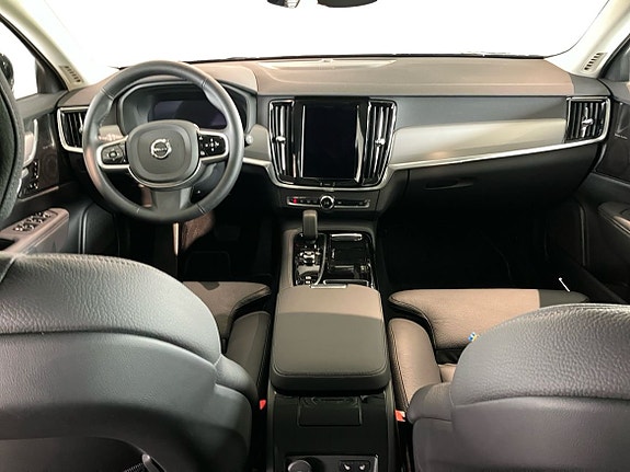 Volvo V90 6 of 16