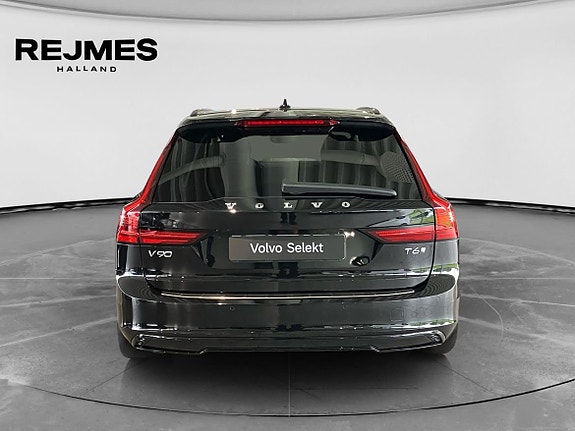 Volvo V90 8 of 16