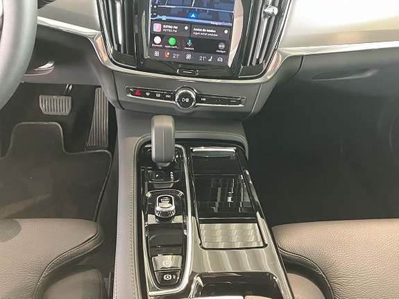 Volvo V90 13 of 16