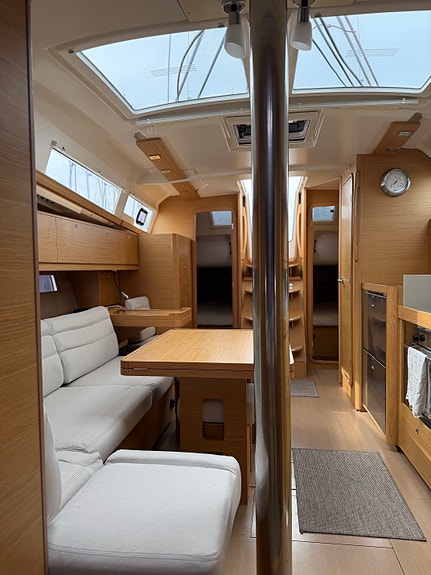 Dufour 382 Grande Large, 2016 11 of 16