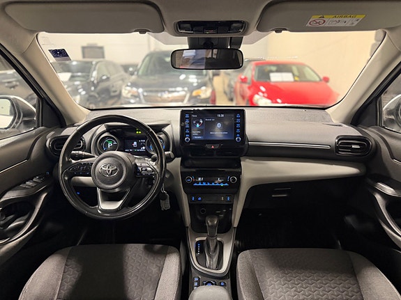 Toyota Yaris Cross 13 of 25