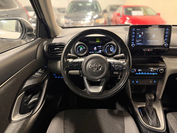 Toyota Yaris Cross 14 of 25