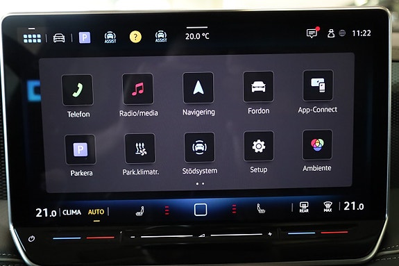 Volkswagen Passat 23 of 30
